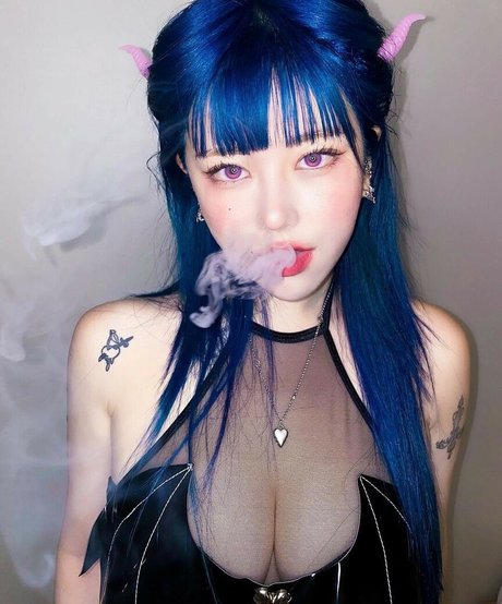 Naughty Rabbit perfect pornstar img