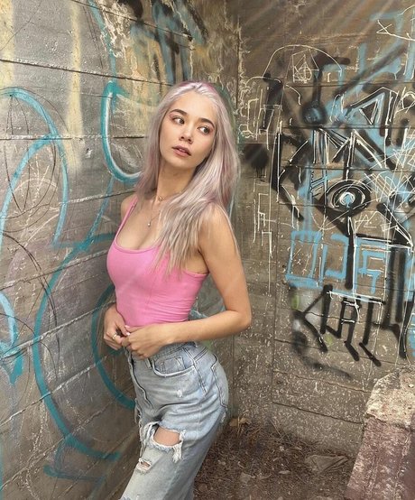 Melodi Flack hd model pics