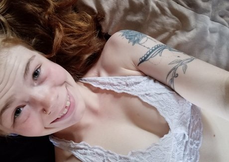 jadeedwardsfree star free img