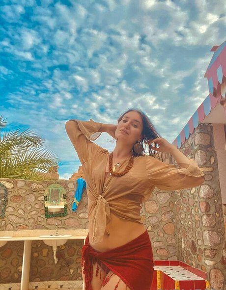 rheaazorafree star beautiful picture