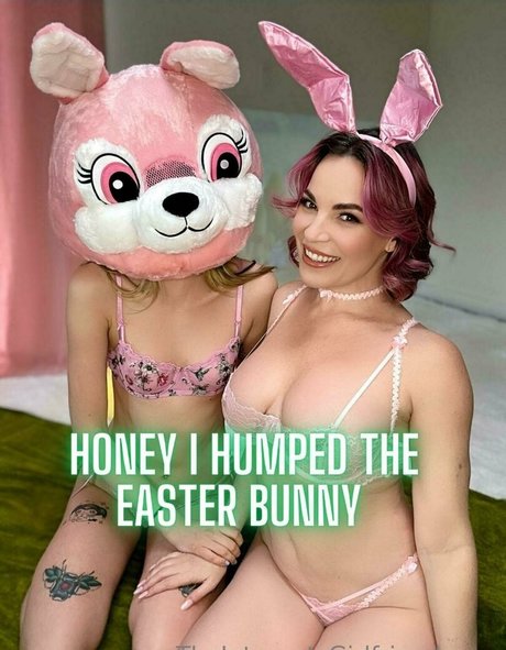 danadearmondfree pornstar nude image