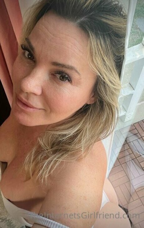 danadearmondfree pretty pornstar img