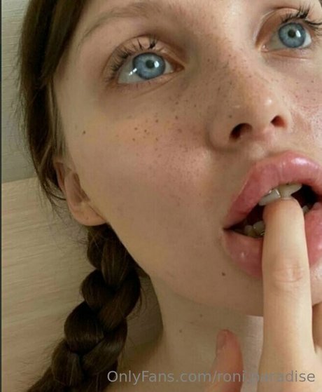 roni paradise pornstar hd photos