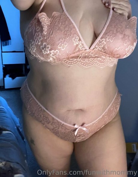 wide onlyfans pretty pictures