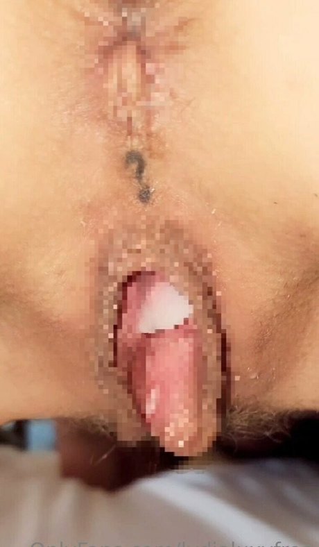 black teen onlyfans erotic image