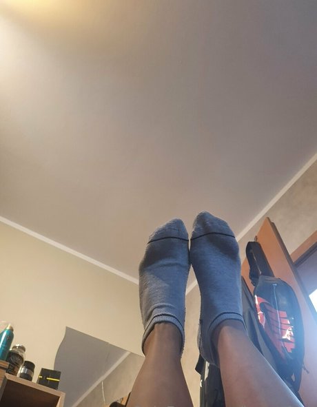 hope feet erotic star img