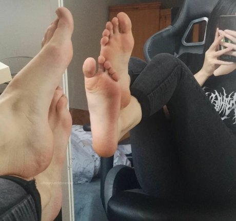 female popular onlyfans beautiful naked photos