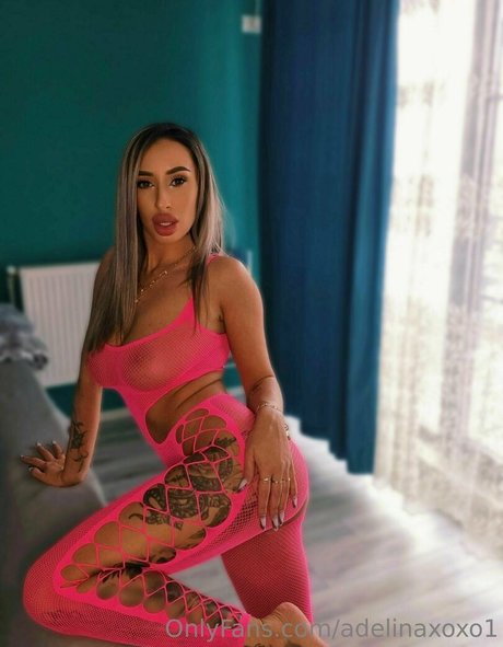 famous nude onlyfans nudes pictures