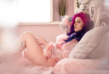 rogue star adult image