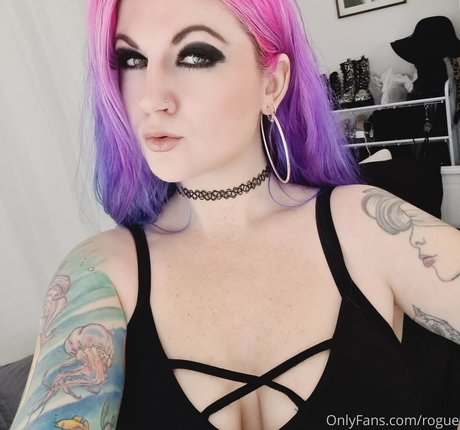 rogue perfect model archive