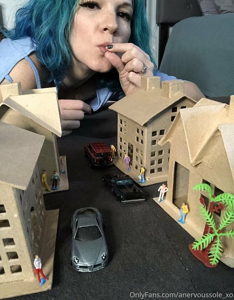 anervoussole xo model porn images