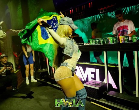 thick girls onlyfans pornos archive