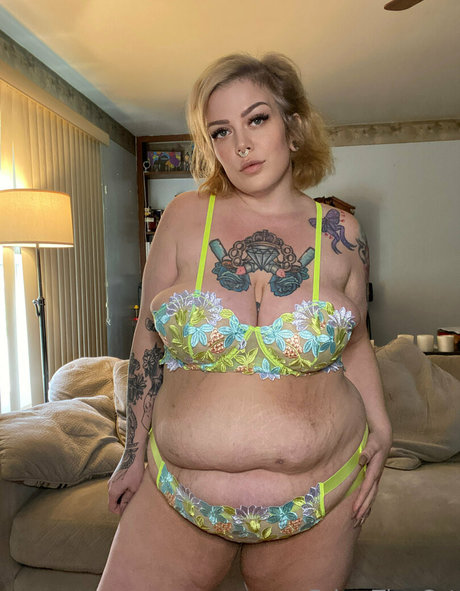 cougars onlyfans art nude photos