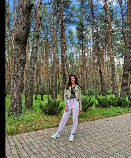 lindamisty nice actress img