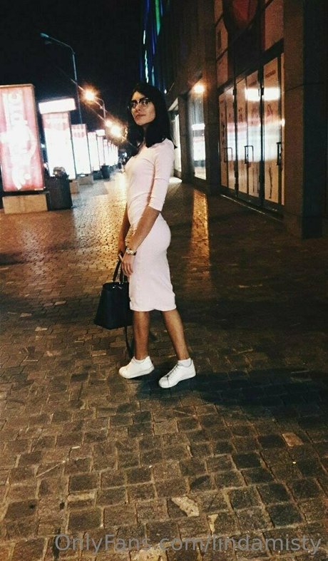 lindamisty nudes actress images