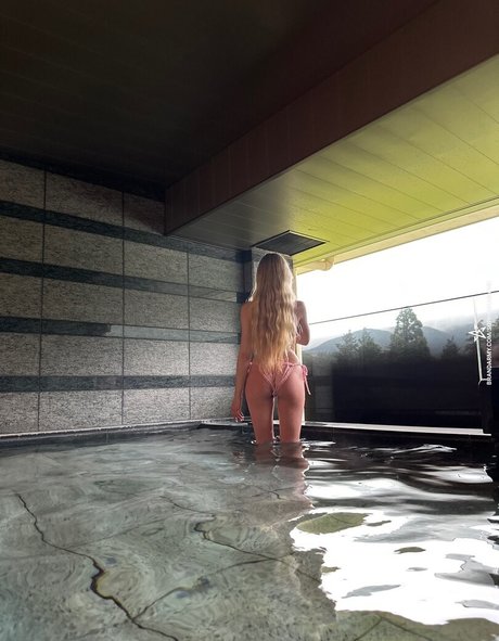 sophia ilysm nude actress img