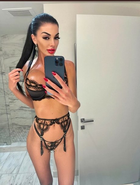 Nikita Reznikova porn star pics