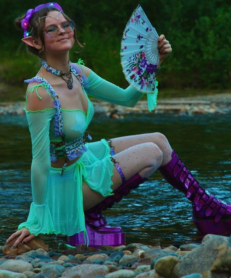 blonde petite onlyfans hot xxx pics