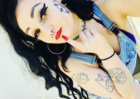 knockedxloose star porn photo