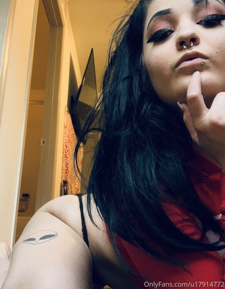 knockedxloose exclusive actress img