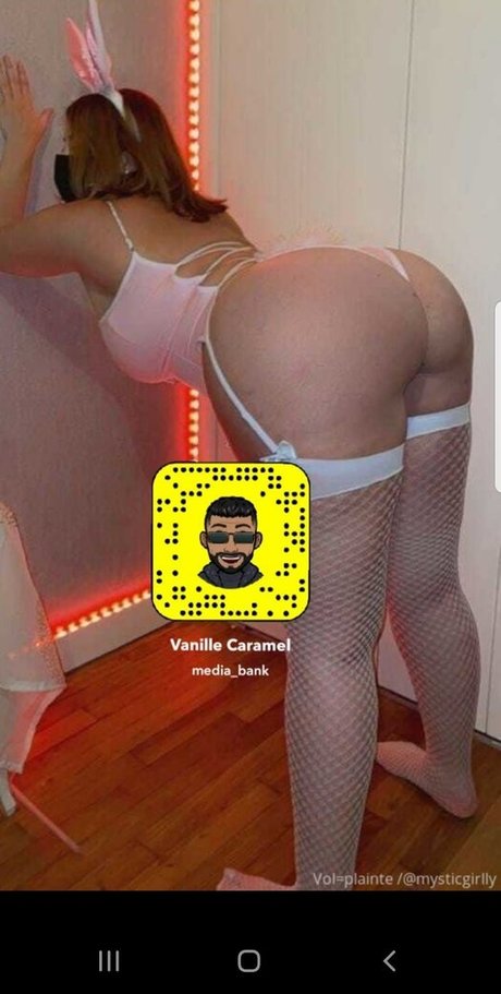 Onesarahhh pornstar pic