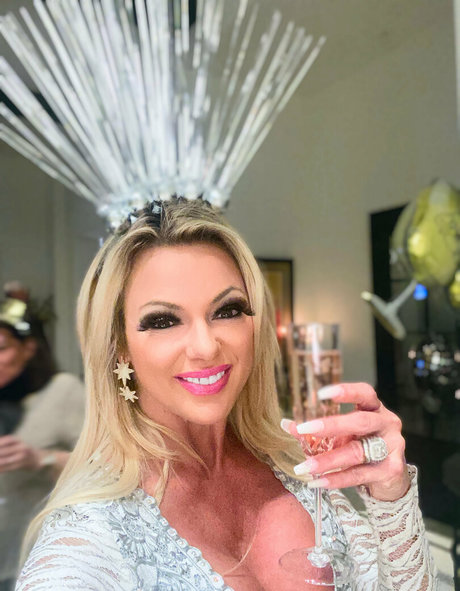 chanelstjames xxx star picture