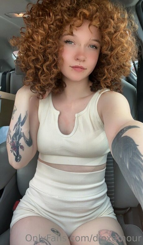 dioxamour pornstar free photo