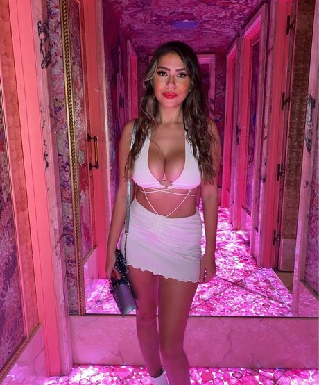 ssbbw granny onlyfans naked picture