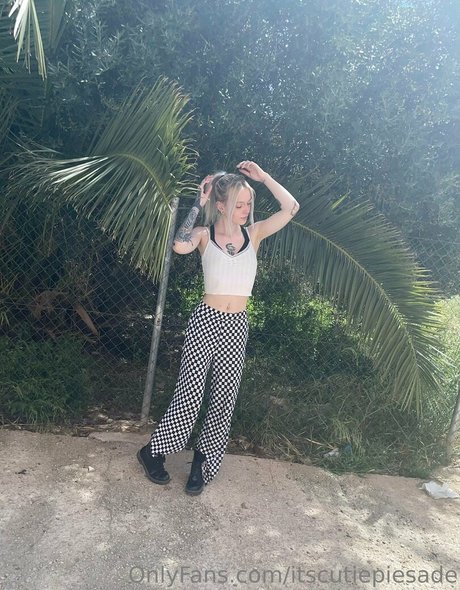 itscutiepiesade model naked archive