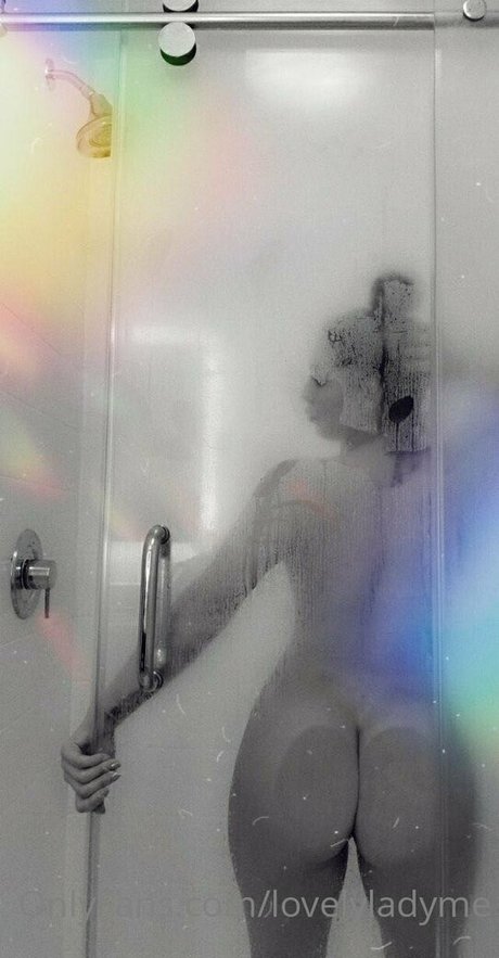 lovelyladymaee erotic model photos