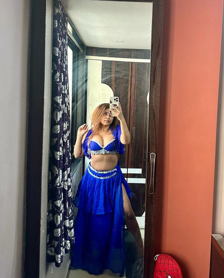 Suhana Khan nudes pornstar archive