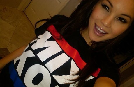 Lisa Kim Fleming pornstar pretty pictures