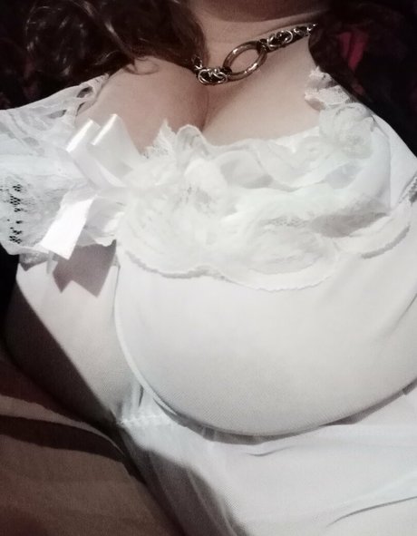 iamyoursinner pornstar erotic gallery