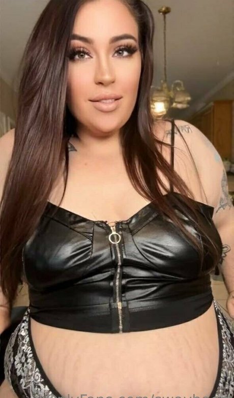 swaybaee star high quality pics