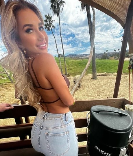 Nikita Sullivan best star pictures