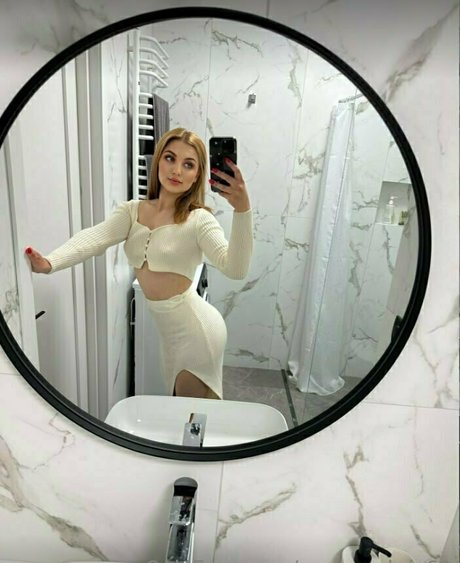 yummy kris69 pretty pornstar gallery