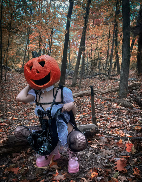 shegavemefree model hot pictures