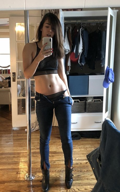 ho foods nudes actress picture