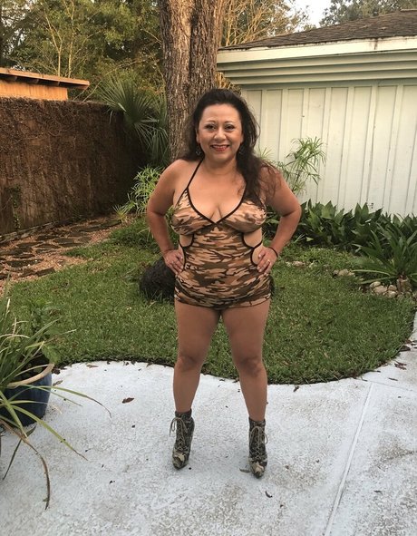 slinkydrinks hot model pictures