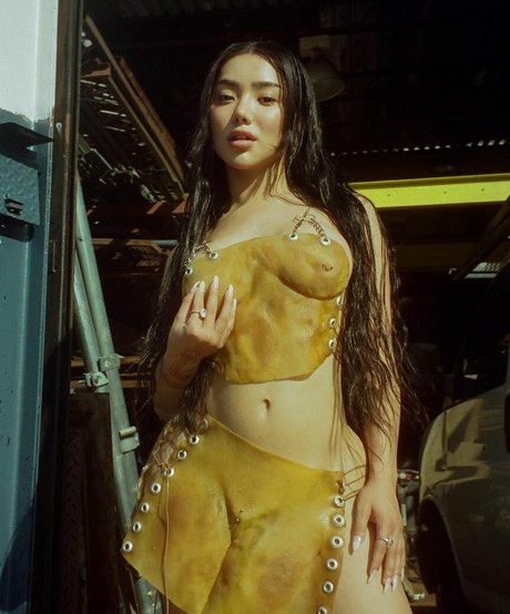 Nikita Dragun sex actress archive