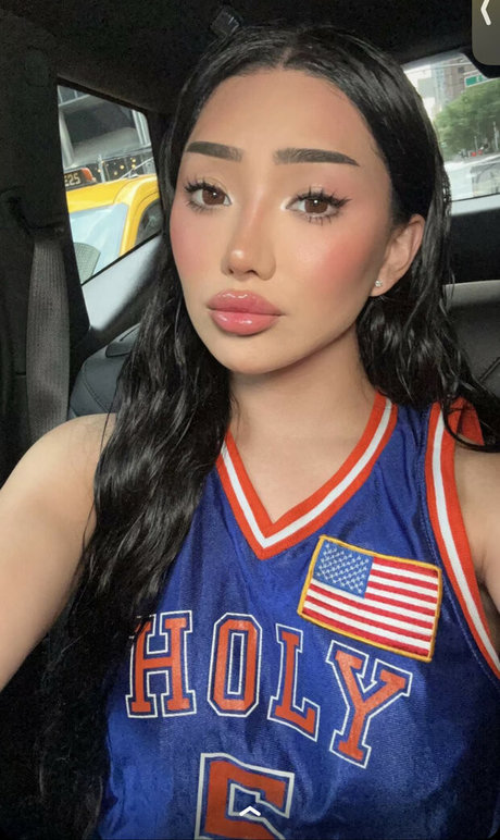 Nikita Dragun hot pornstar img