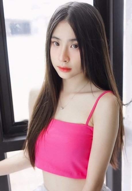 Fangkhan model exclusive pictures