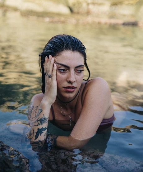 Lupe Cozzolino star high quality picture