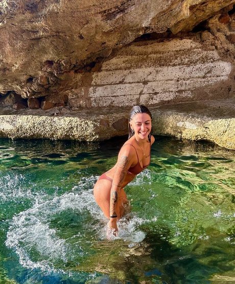 Lupe Cozzolino star high quality pictures