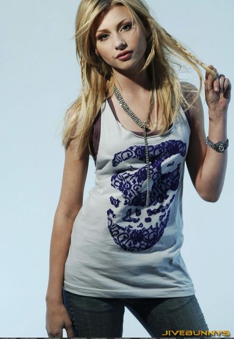 Aly Michalka best star img