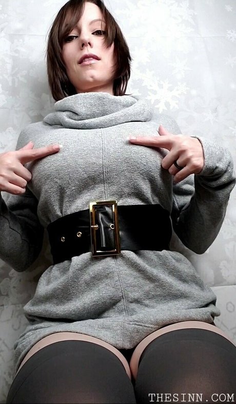 Sinnocent pornstar hd image