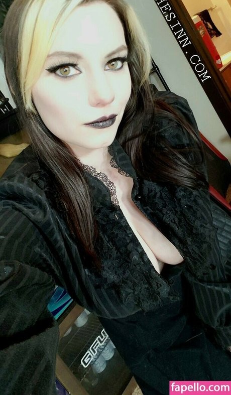 Sinnocent pornographic actress gallery