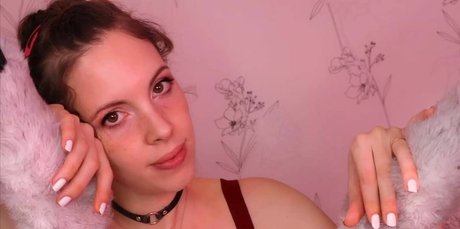 RapunzelASMR star hd pic