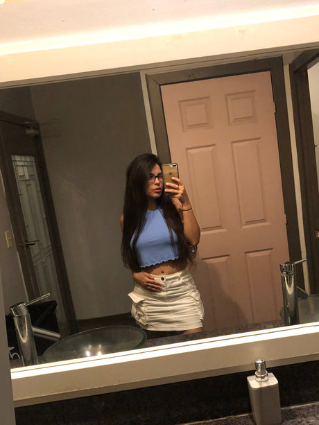 PrincessHT lot of this lot of that_ pornstar exclusive picture