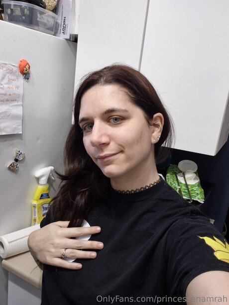 Princesse Namrah erotic pornstar pics